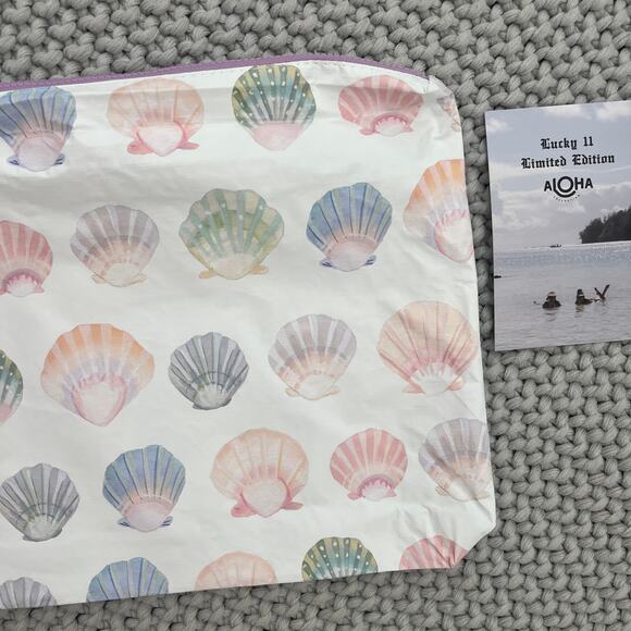 Aloha Collection• LUCKY 11 SPECIAL EDITION  OCEAN PAPER SHELLS Max Pouch - Picture 7 of 10